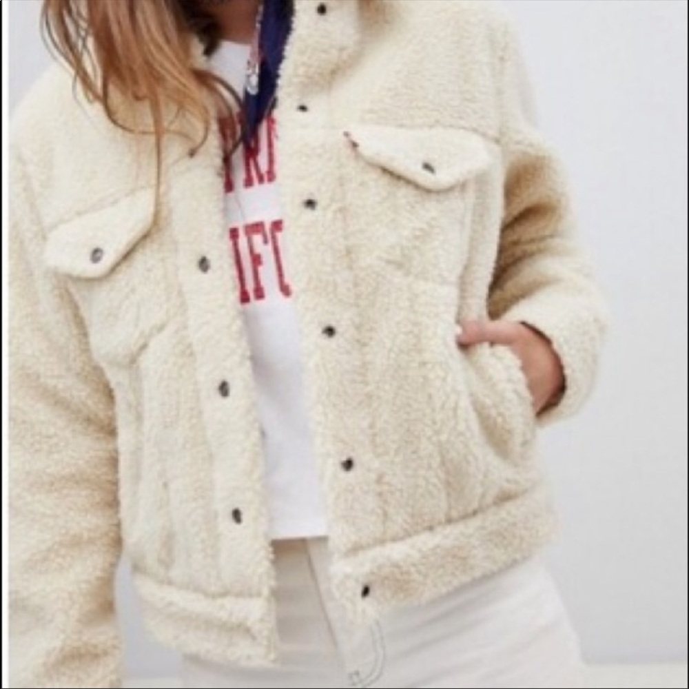 Levi’s Sherpa Ex-Boyfriend Trucker Jacket